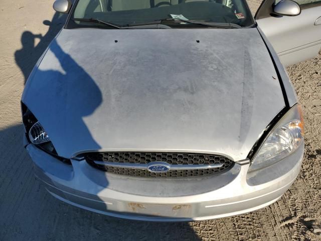 2002 Ford Taurus SE