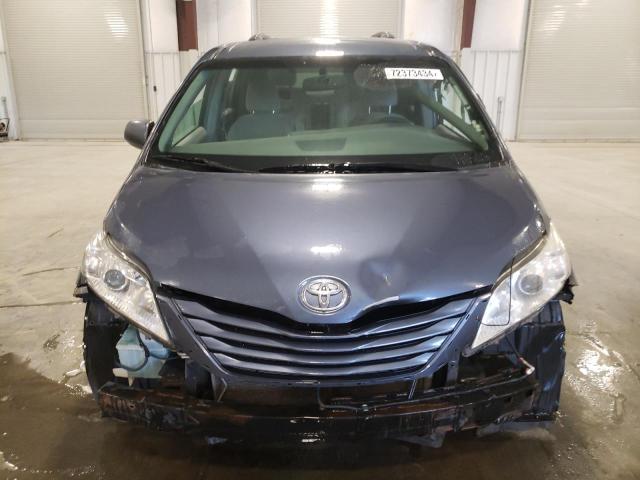 2015 Toyota Sienna le