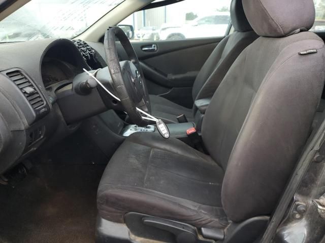 2010 Nissan Altima Base