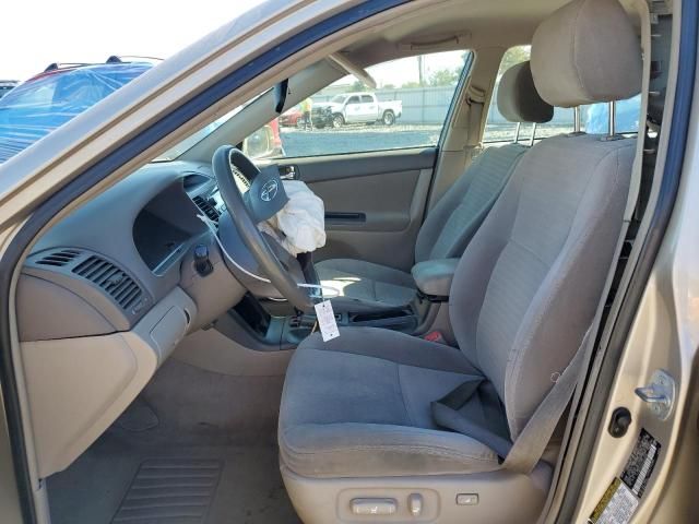 2005 Toyota Camry LE