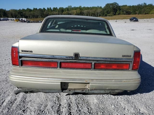 1997 Lincoln Town Car Signature