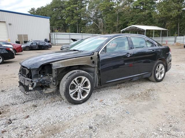 2015 Ford Taurus SE