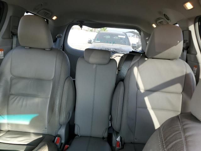 2016 Toyota Sienna XLE