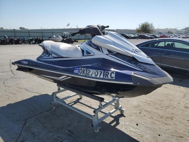 2016 Yamaha Waverunner