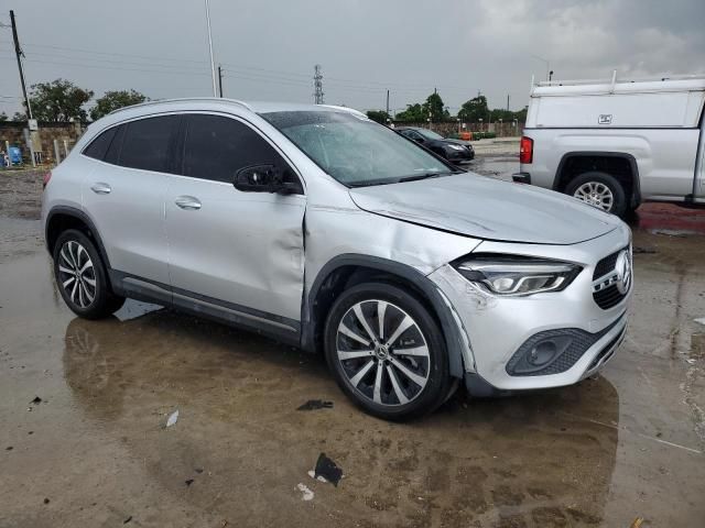 2021 Mercedes-Benz GLA 250