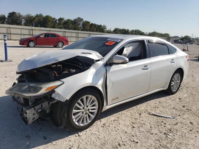 2014 Toyota Avalon Hybrid