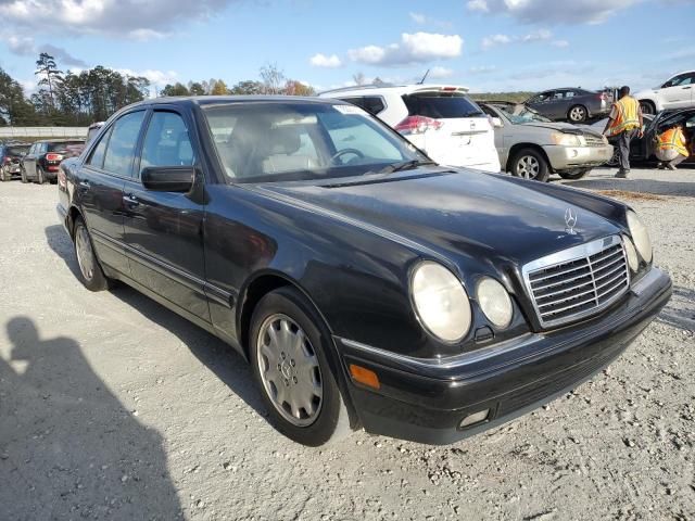 1998 Mercedes-Benz E 320