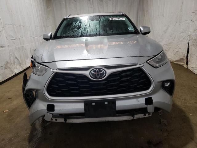 2020 Toyota Highlander XLE