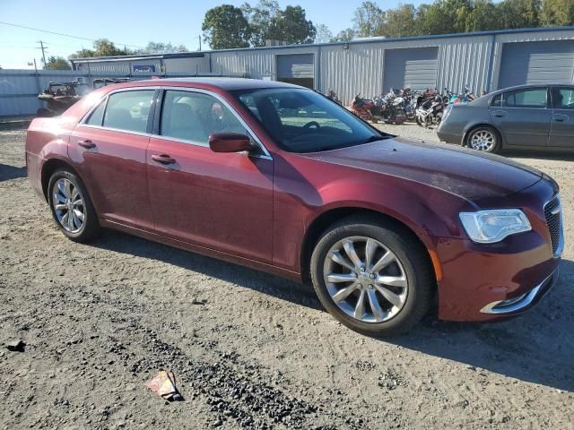 2016 Chrysler 300 Limited