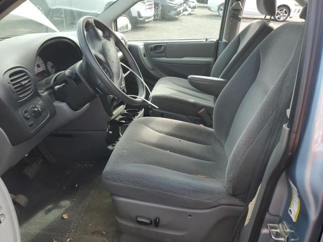 2005 Dodge Grand Caravan SE