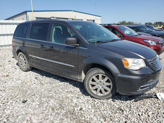 2016 Chrysler Town & Country Touring