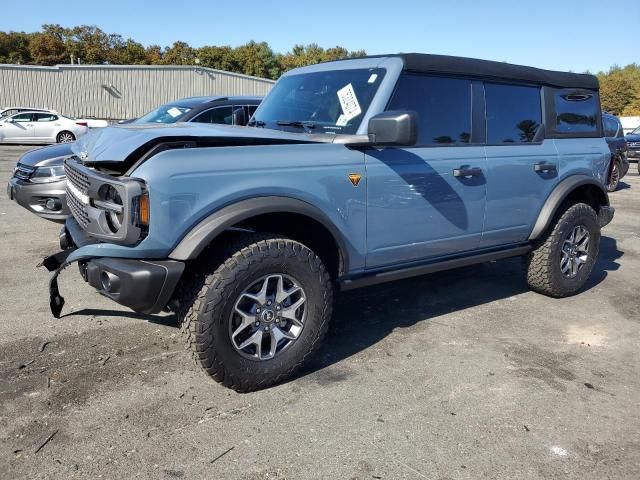 2023 Ford Bronco Base