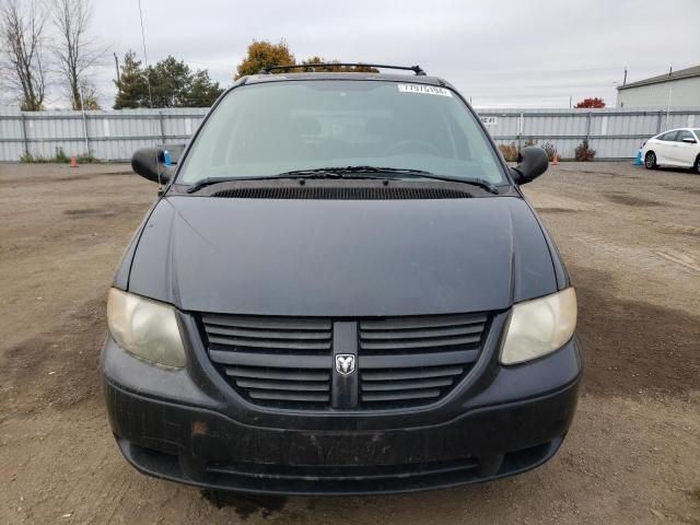 2005 Dodge Caravan SE