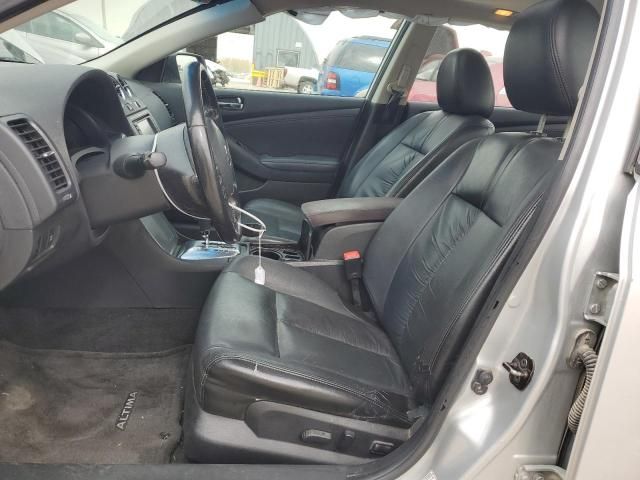 2010 Nissan Altima Base