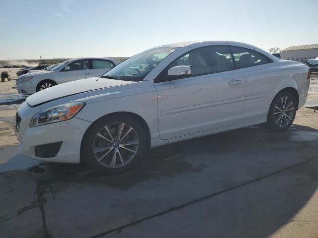 2011 Volvo C70 T5