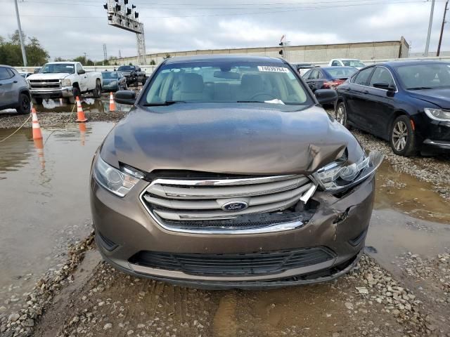 2015 Ford Taurus SE