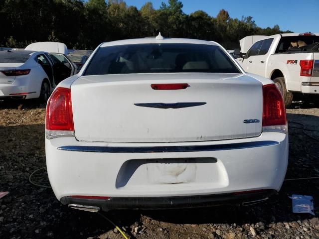 2018 Chrysler 300 Touring