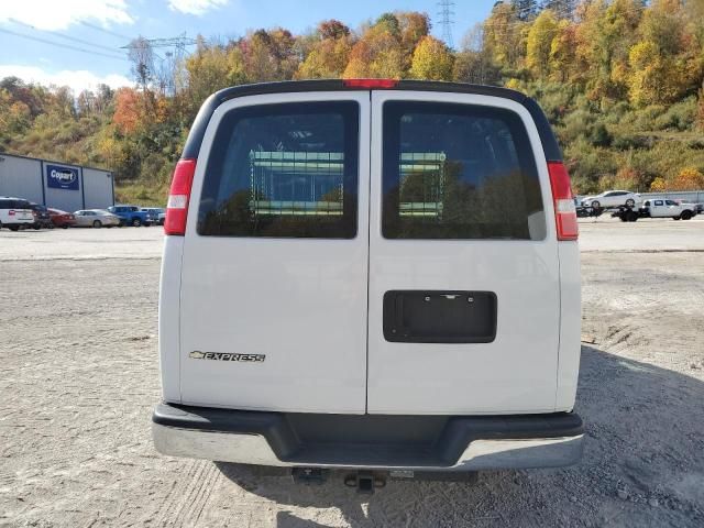 2020 Chevrolet Express G2500