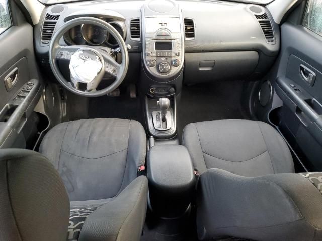 2010 KIA Soul +