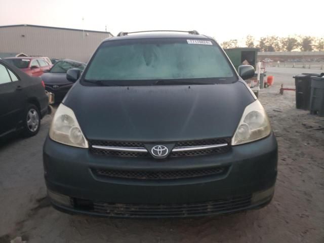 2005 Toyota Sienna XLE