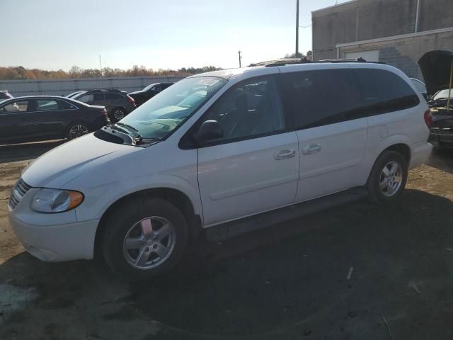 2005 Dodge Grand Caravan SXT