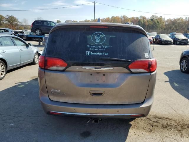 2017 Chrysler Pacifica Touring L