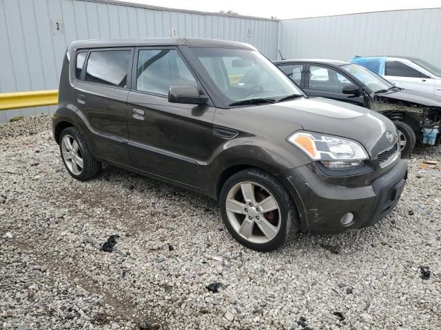 2010 KIA Soul +