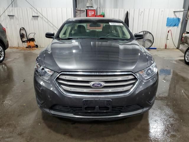 2015 Ford Taurus SE