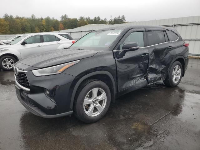 2021 Toyota Highlander L