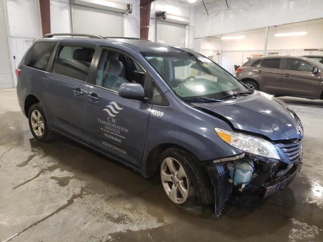 2015 Toyota Sienna le