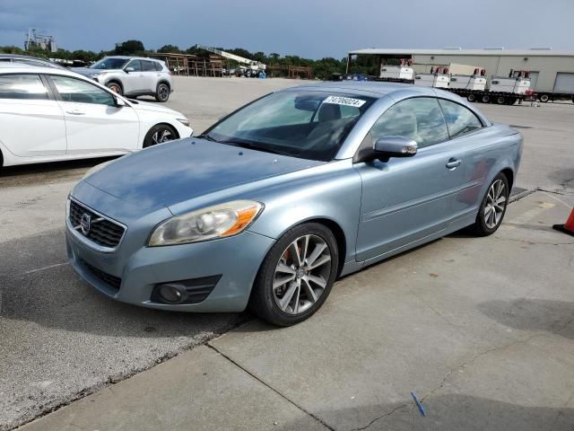 2011 Volvo C70 T5