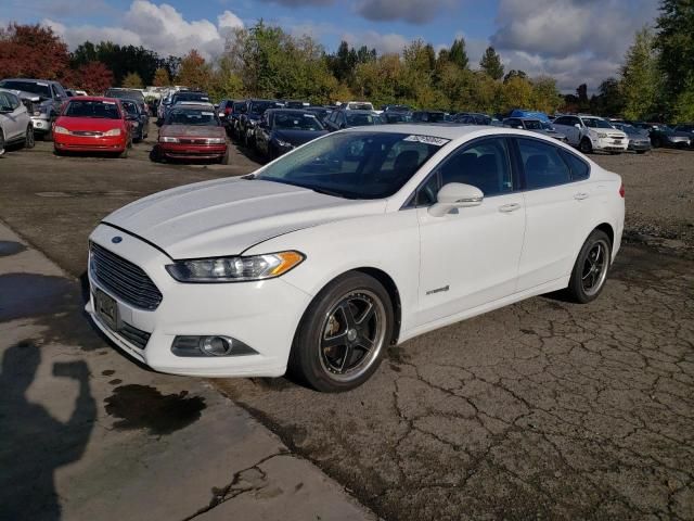 2013 Ford Fusion SE Hybrid