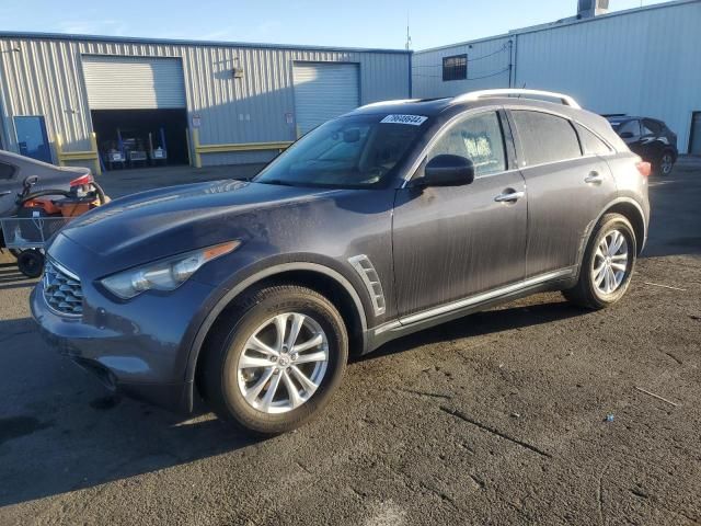 2011 Infiniti FX35