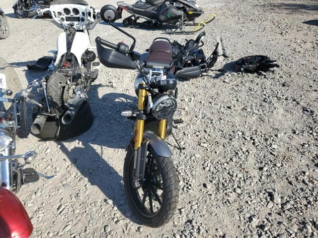 2024 Triumph Scrambler 400 X