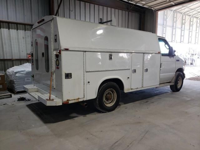 2006 Ford Econoline E350 Super Duty Cutaway Van