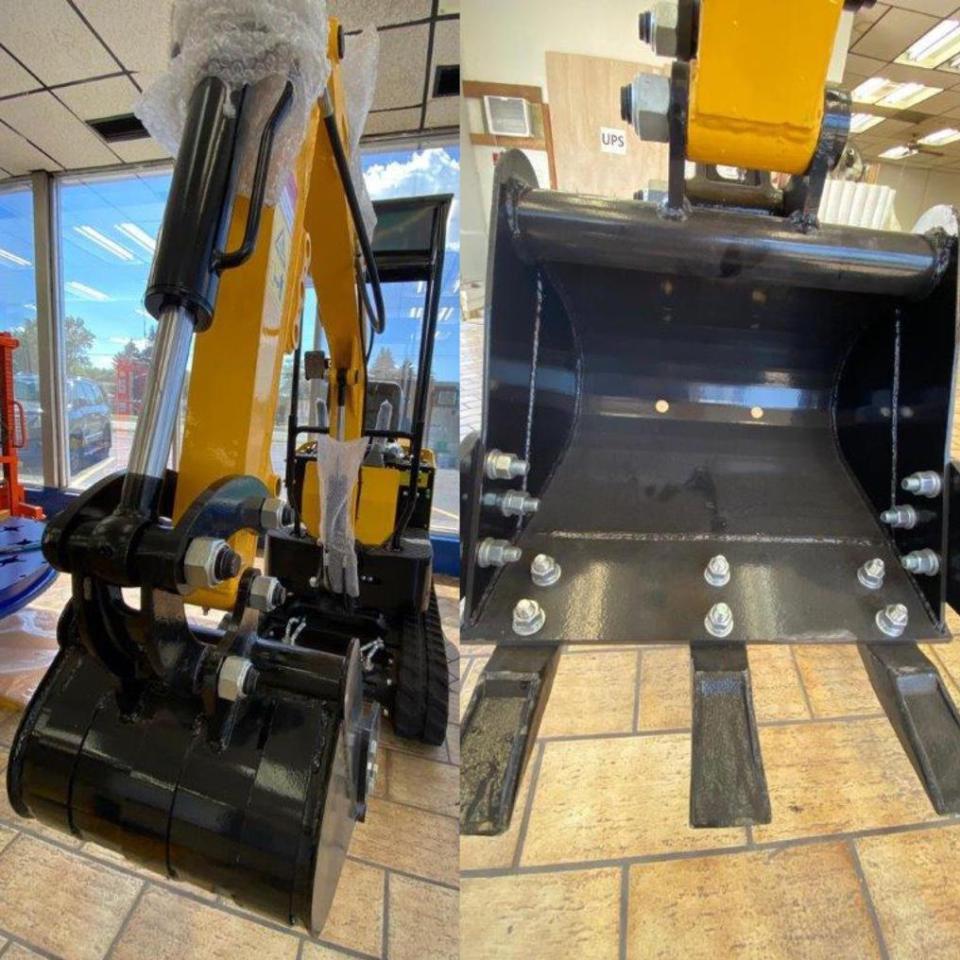 2024 Other Escavator For Sale in Columbia Station, OH Lot 77703***