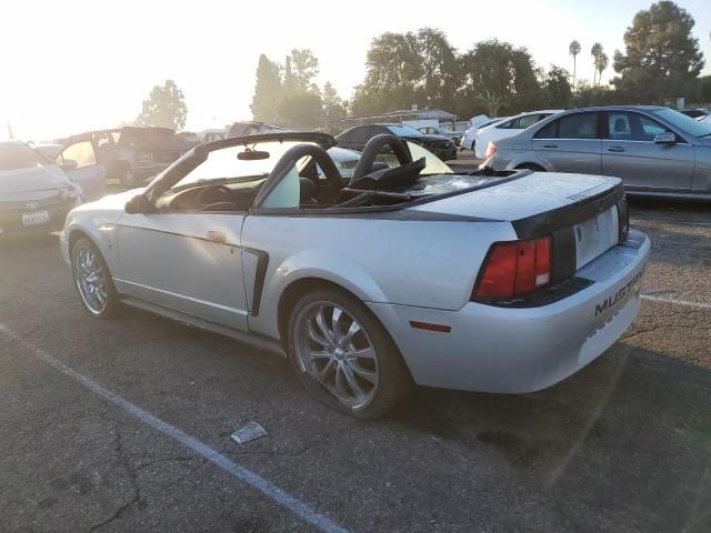 2003 Ford Mustang