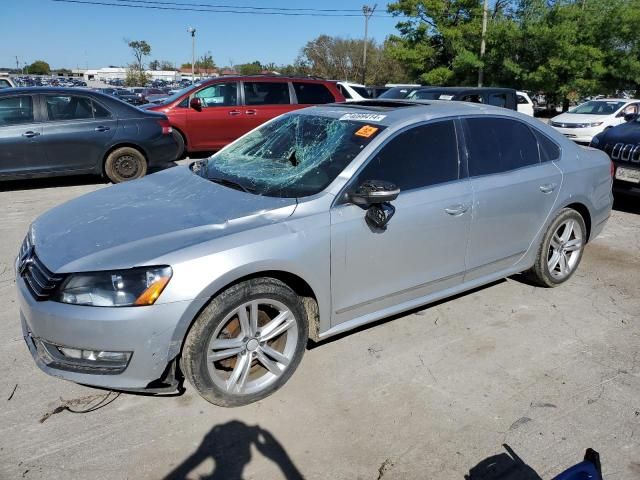 2013 Volkswagen Passat SEL