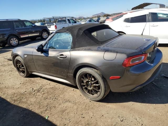 2017 Fiat 124 Spider Classica