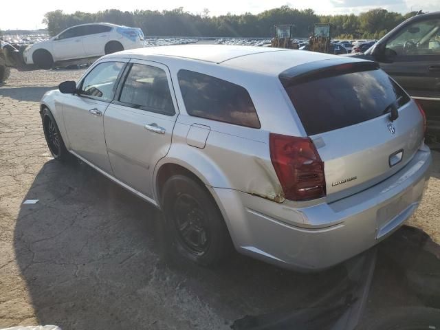 2006 Dodge Magnum SE