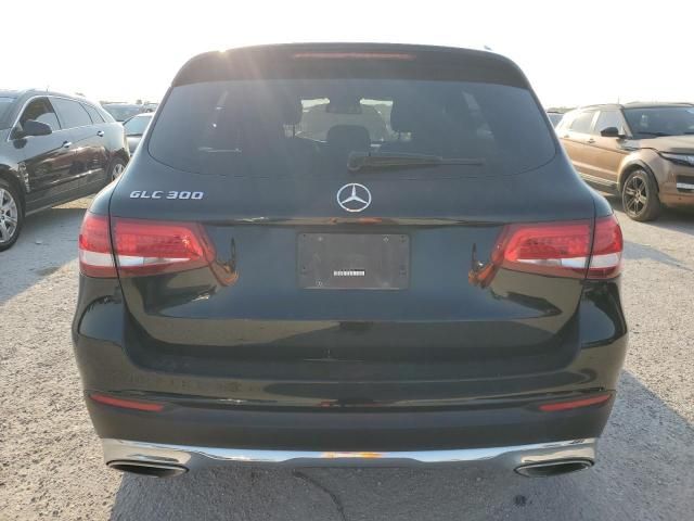 2017 Mercedes-Benz GLC 300