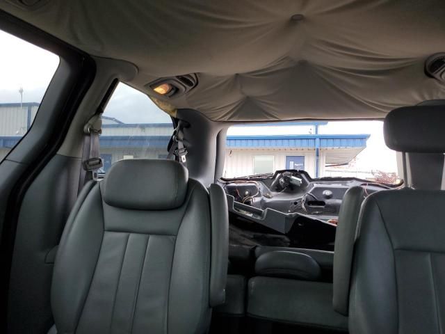 2005 Chrysler Town & Country Touring