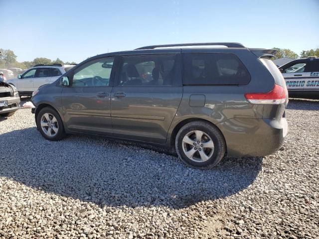 2012 Toyota Sienna LE