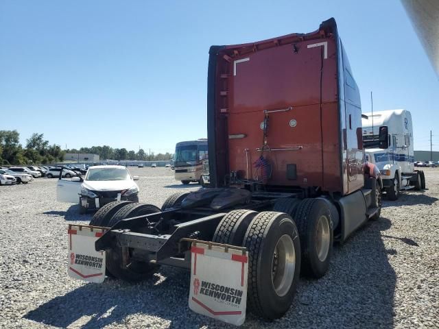 2019 Kenworth Construction T680