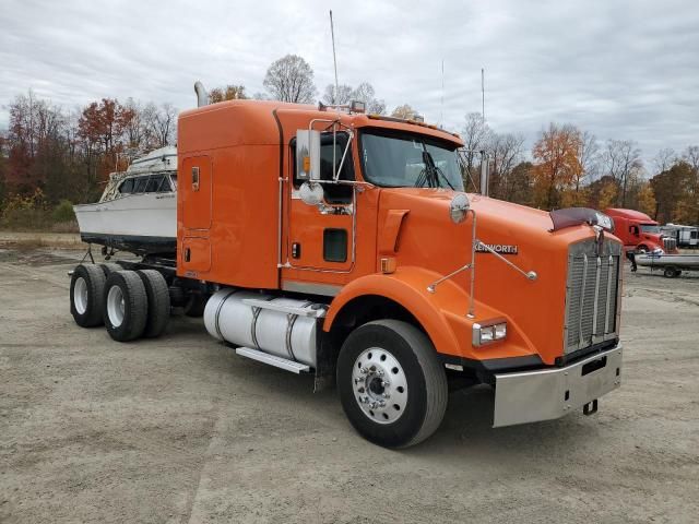 2015 Kenworth Construction T800