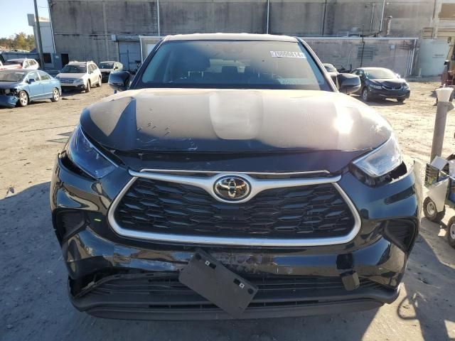 2023 Toyota Highlander L