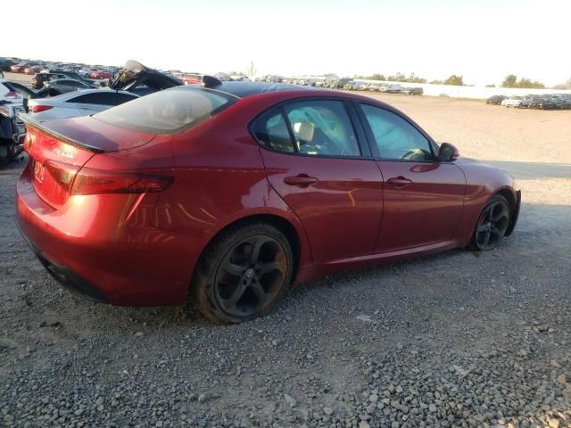 2017 Alfa Romeo Giulia TI Q4