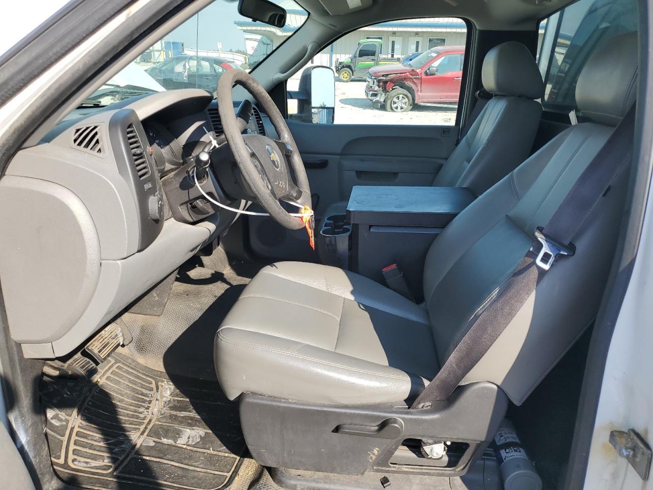 2013 Chevrolet Silverado C1500