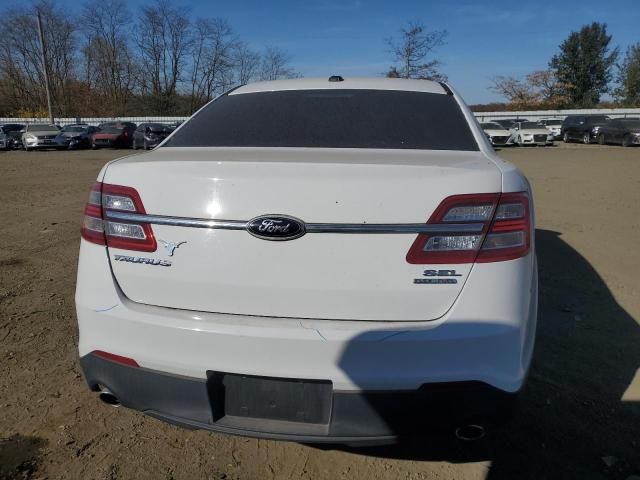 2013 Ford Taurus SEL