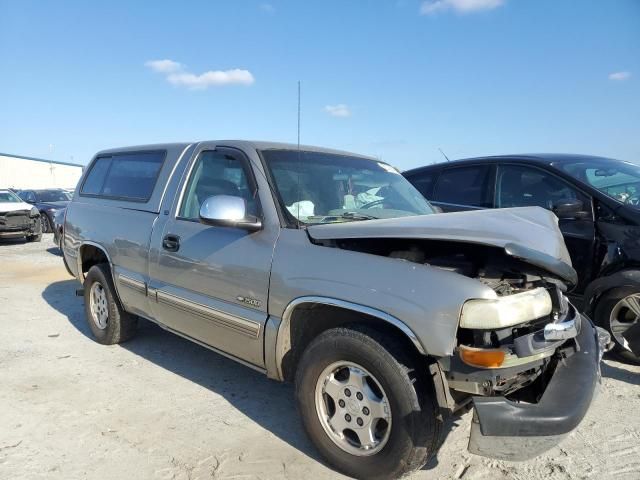 2000 Chevrolet Silverado C1500